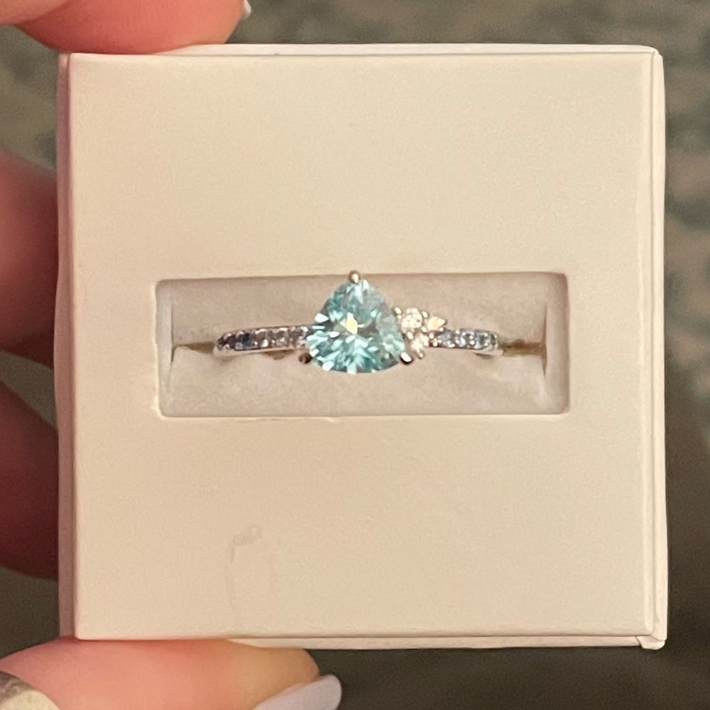 Rhodium ring